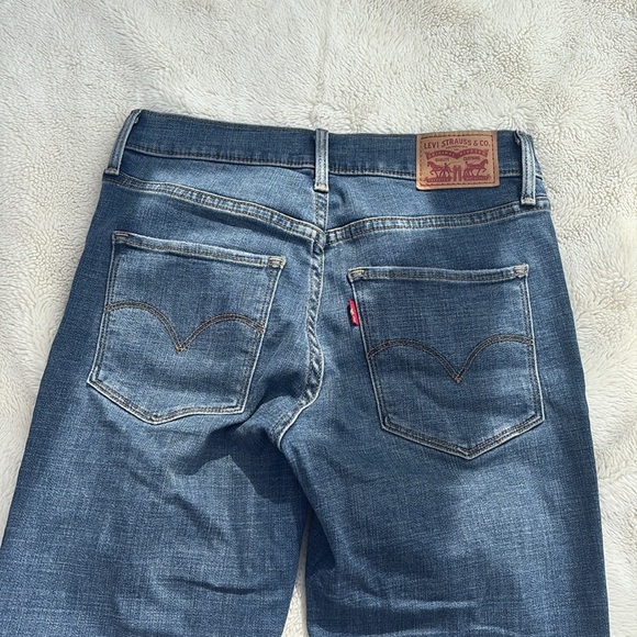 Levi’s 311 Shaping Skinny Jeans Size 26 | High Rise Slimming Stretch Denim - Picture 6 of 11